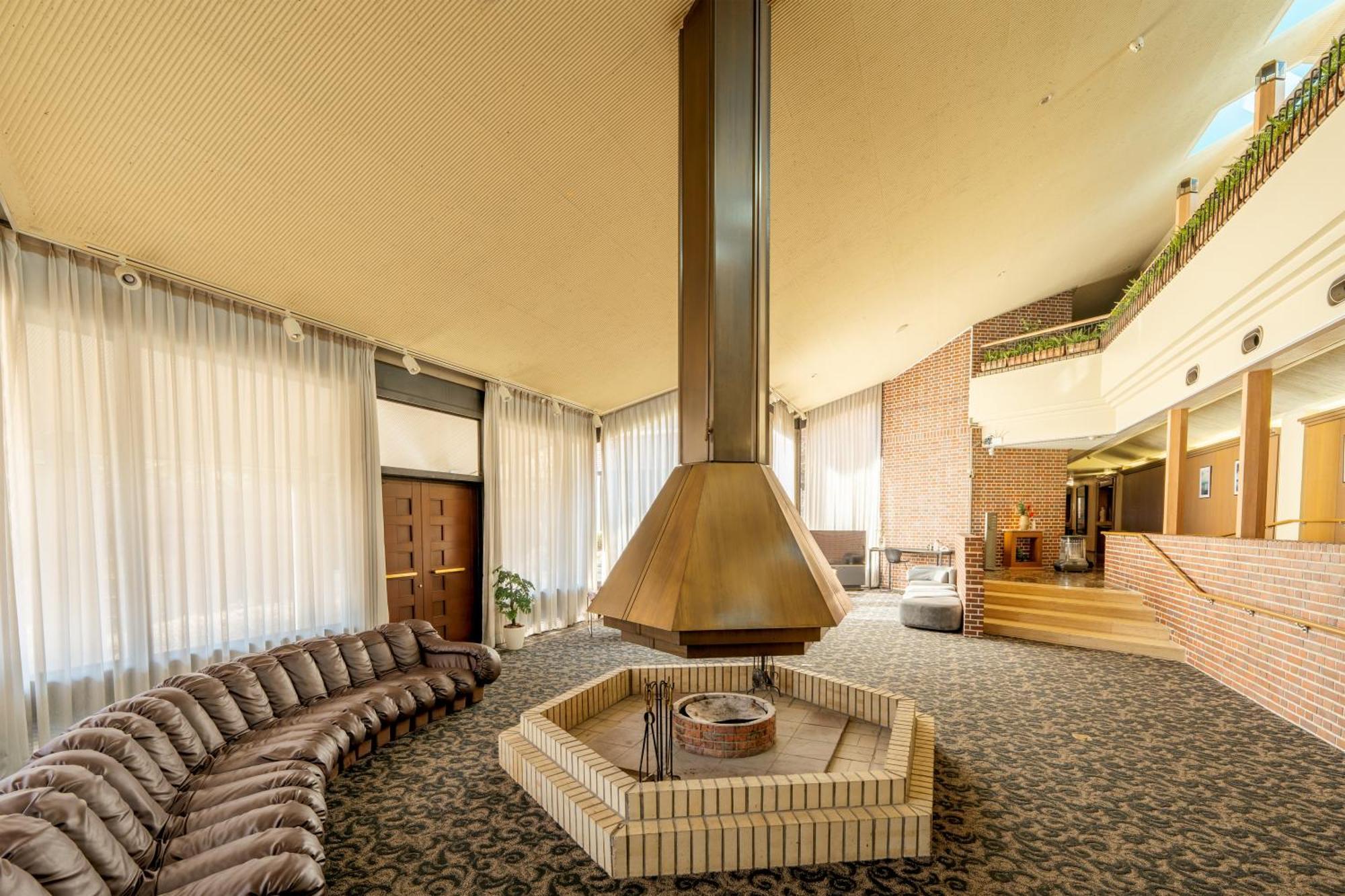富士祥栄会館 Hotel Oyama  Exterior foto